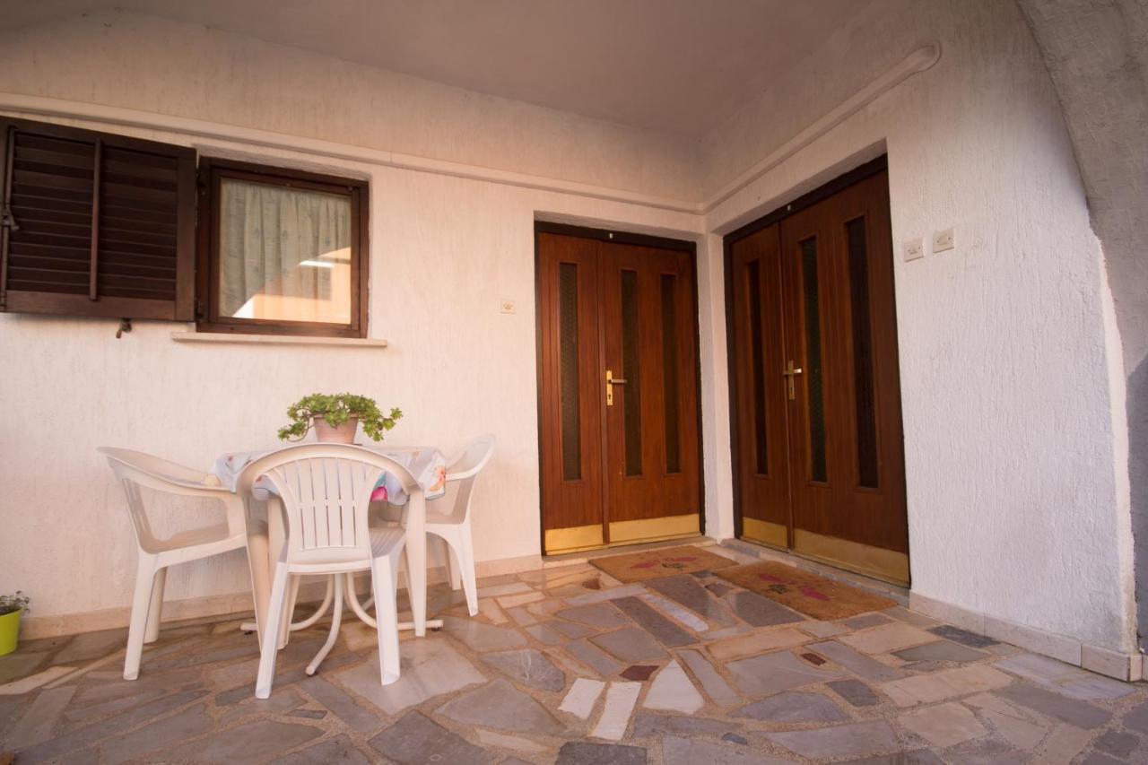 Villa Maria Novigrad  Екстер'єр фото